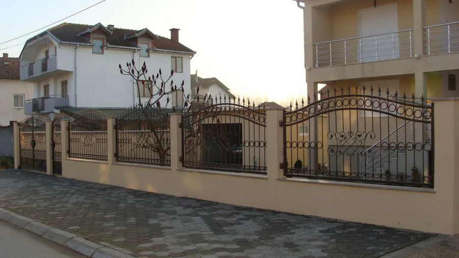 Duvar Üstü Korkuluk